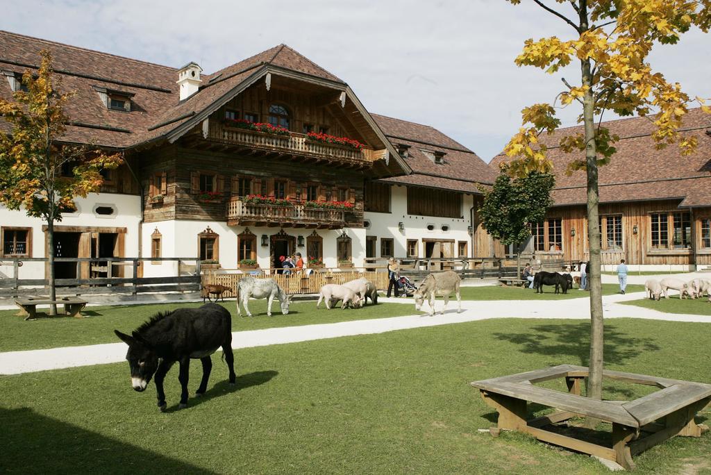 Hotel Landgasthof Altwirt Зехам Экстерьер фото